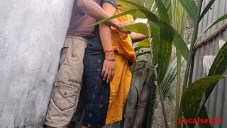 Indian Punjabi Village Bhabhi First Time Ass Fuck By Lover In Outdoor