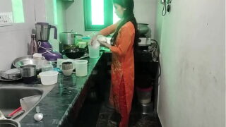 Indian Tamil Hot Bhabhi Having Sex With Her Hubby In Kitchen